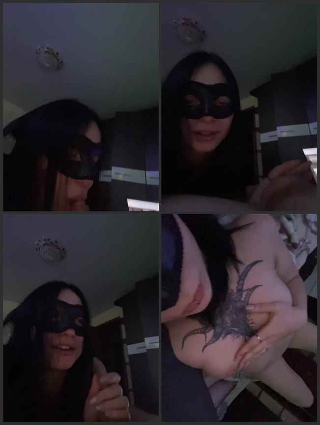 Live Sex Chat with howyoulikemee 2023-01-03 19_15